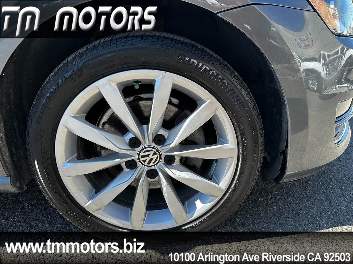 Used 2015 Volkswagen Golf SE FWD image 23