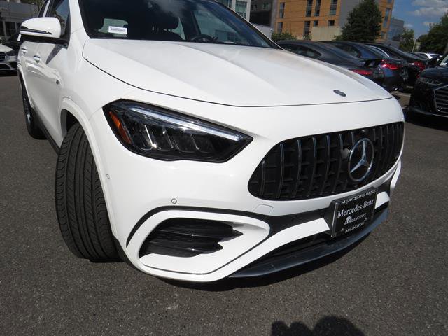 Used 2025 Mercedes-Benz GLA 35 AMG 4MATIC image 27