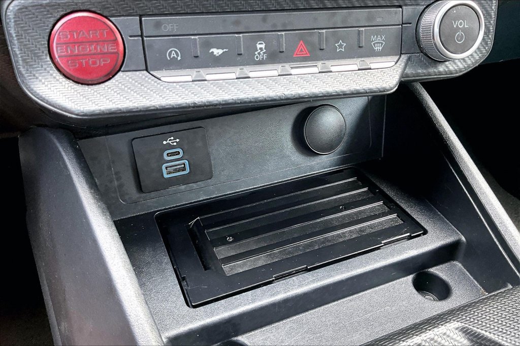 Used 2024 Ford Mustang Premium RWD image 15