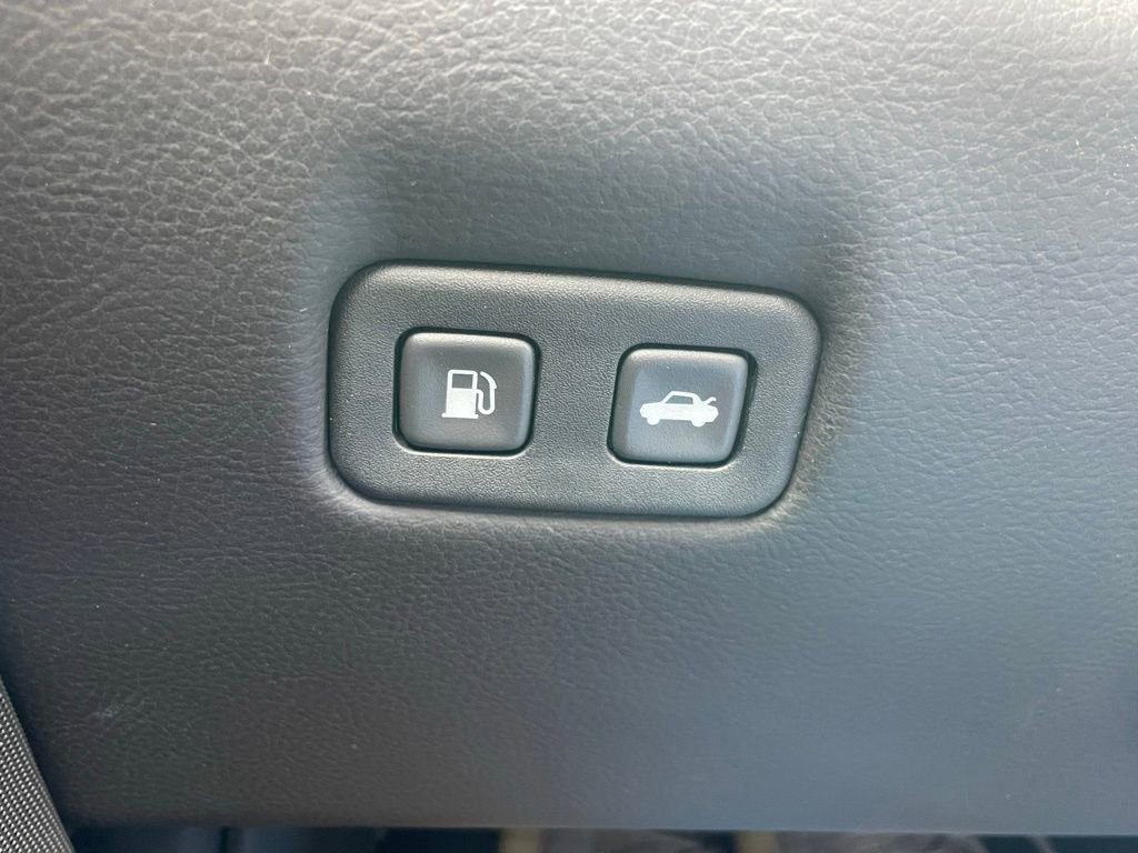 Used 2010 Chevrolet Corvette Grand Sport image 46