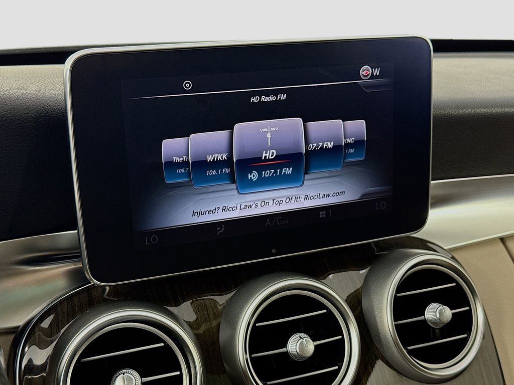 Used 2015 Mercedes-Benz C 300 Sedan image 30