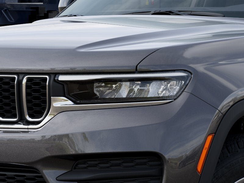 New 2026 Jeep Grand Cherokee Laredo X AWD/4WD image 34