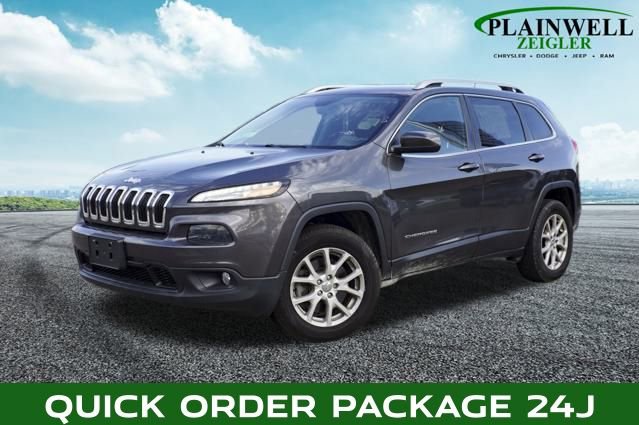 Used 2016 Jeep Cherokee Latitude w/ Comfort & Convenience Group
