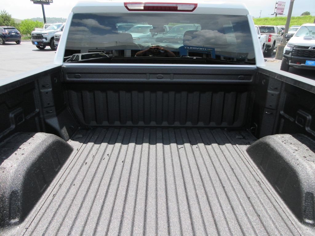 New 2026 Chevrolet Silverado 1500 Custom w/ Turbomax Blackout Package AWD/4WD image 12