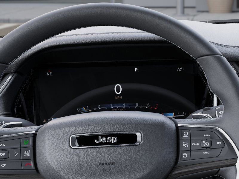 New 2025 Jeep Grand Cherokee Limited w/ Luxury Tech Group II image 17