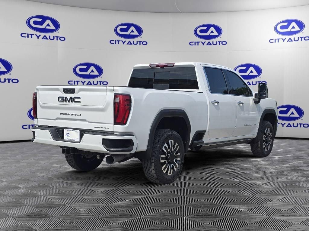 Used 2025 GMC Sierra 2500 Denali Ultimate w/ Snow Plow Prep/Camper Package image 5