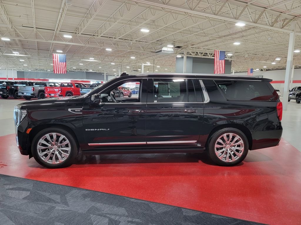 Certified 2024 GMC Yukon XL Denali w/ Denali Reserve Package image 8