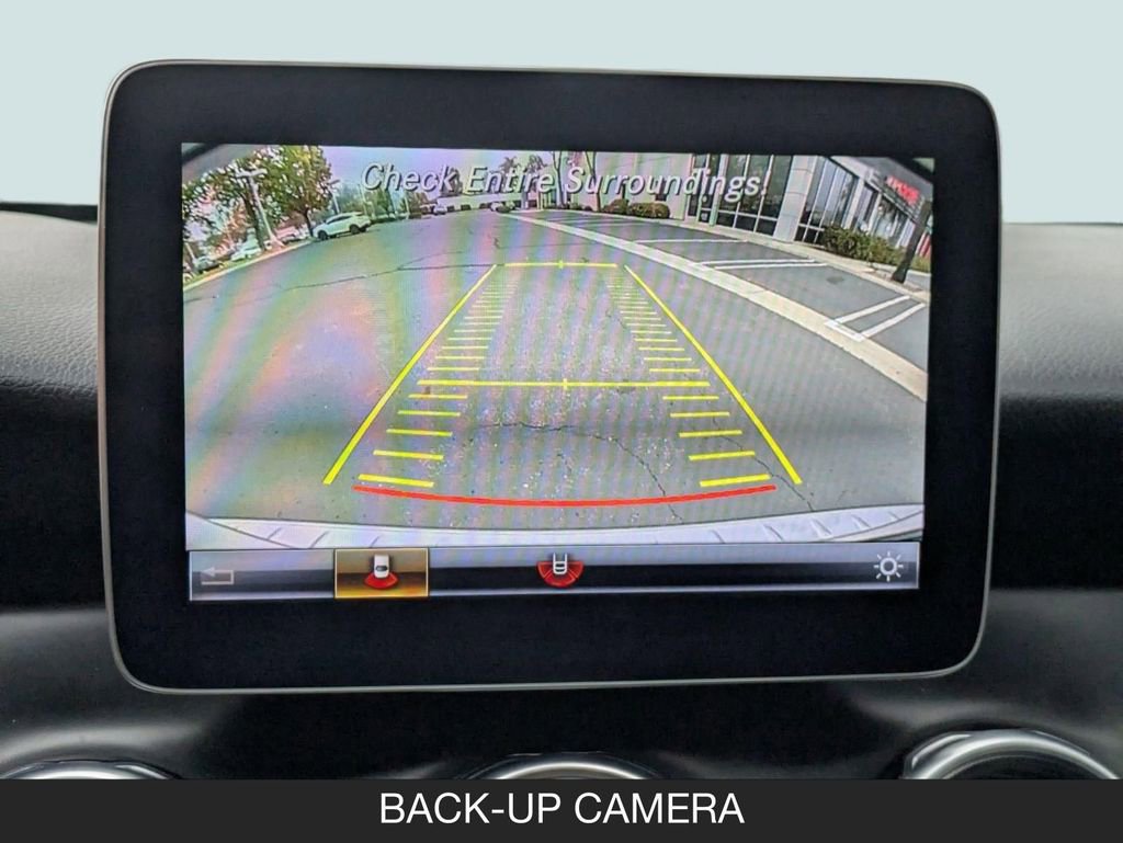 Used 2019 Mercedes-Benz GLA 250 w/ Convenience Package image 18