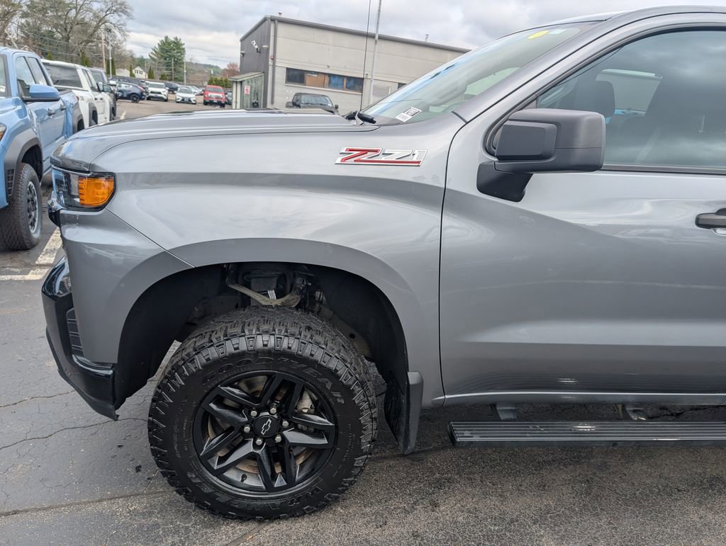 Used 2020 Chevrolet Silverado 1500 Custom Trail Boss w/ Custom Convenience Package AWD/4WD image 2