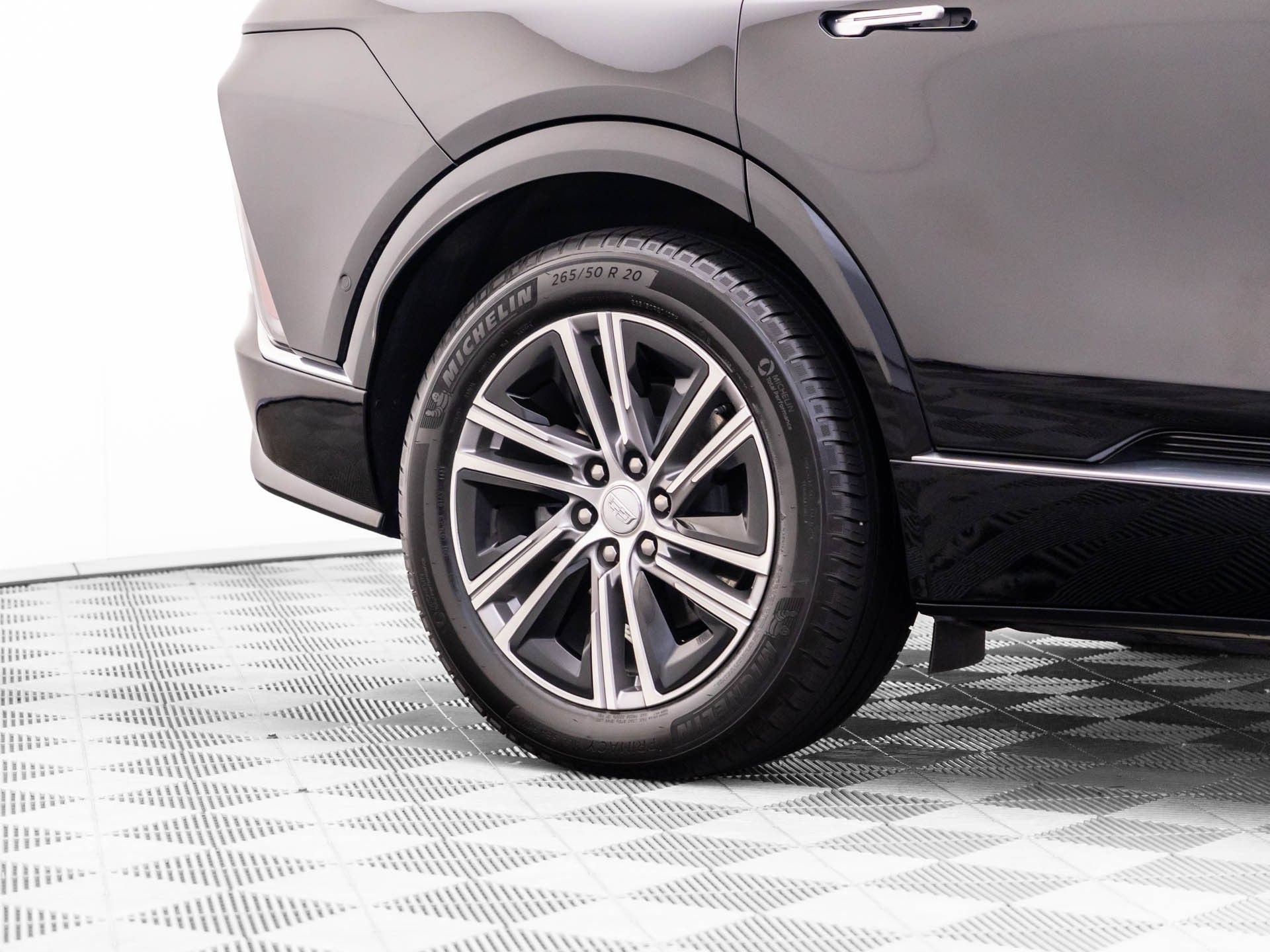 Certified 2024 Cadillac Lyriq Luxury RWD image 40