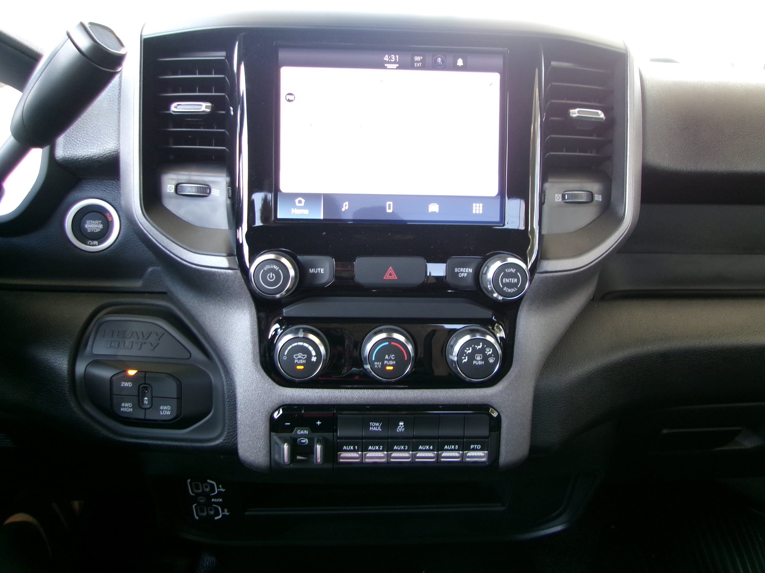 New 2026 RAM 3500 Tradesman w/ Chrome Appearance Group A AWD/4WD image 13