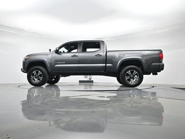Used 2016 Toyota Tacoma TRD Sport RWD image 35