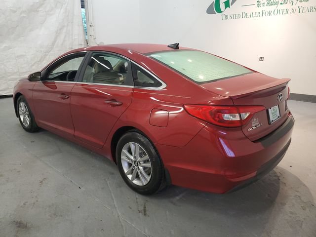 Used 2015 Hyundai Sonata SE FWD image 4
