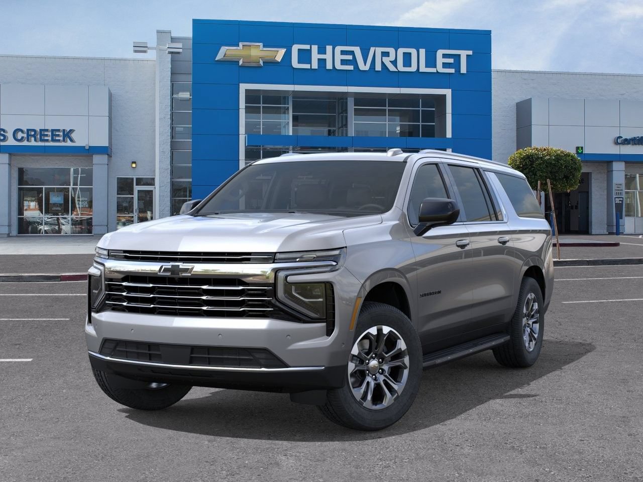 New 2026 Chevrolet Suburban LT w/ Sun And Tow Package AWD/4WD image 7