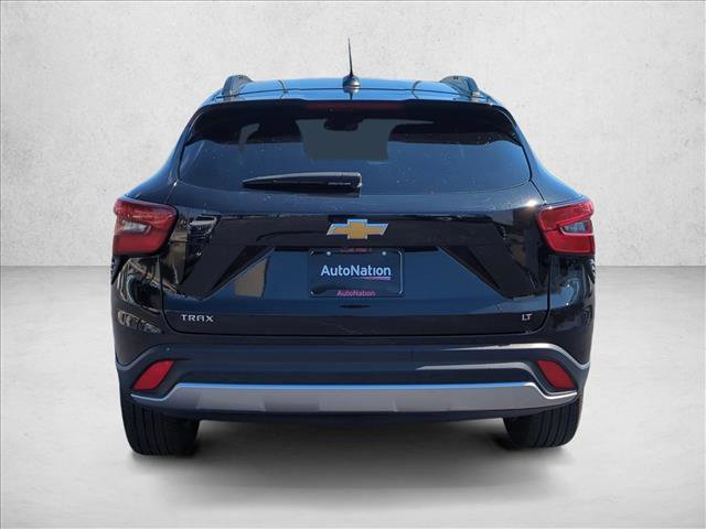 Used 2024 Chevrolet Trax LT image 6