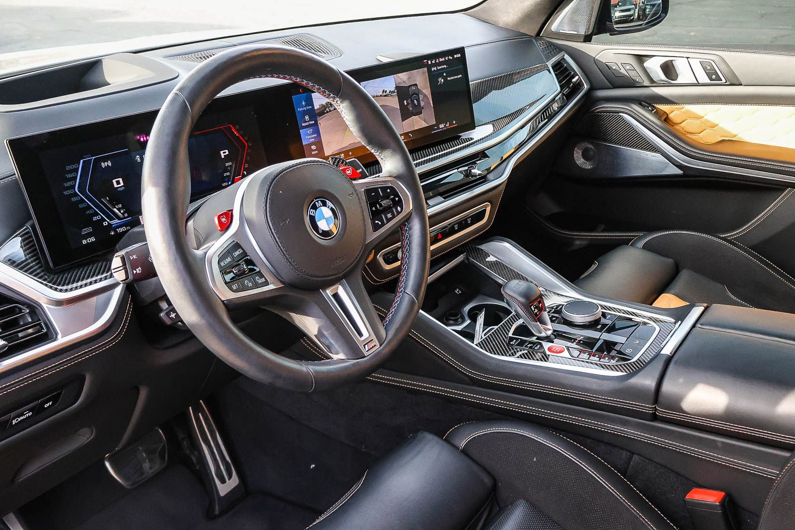 Used 2025 BMW X5 M Competition w/ Executive Package image 30