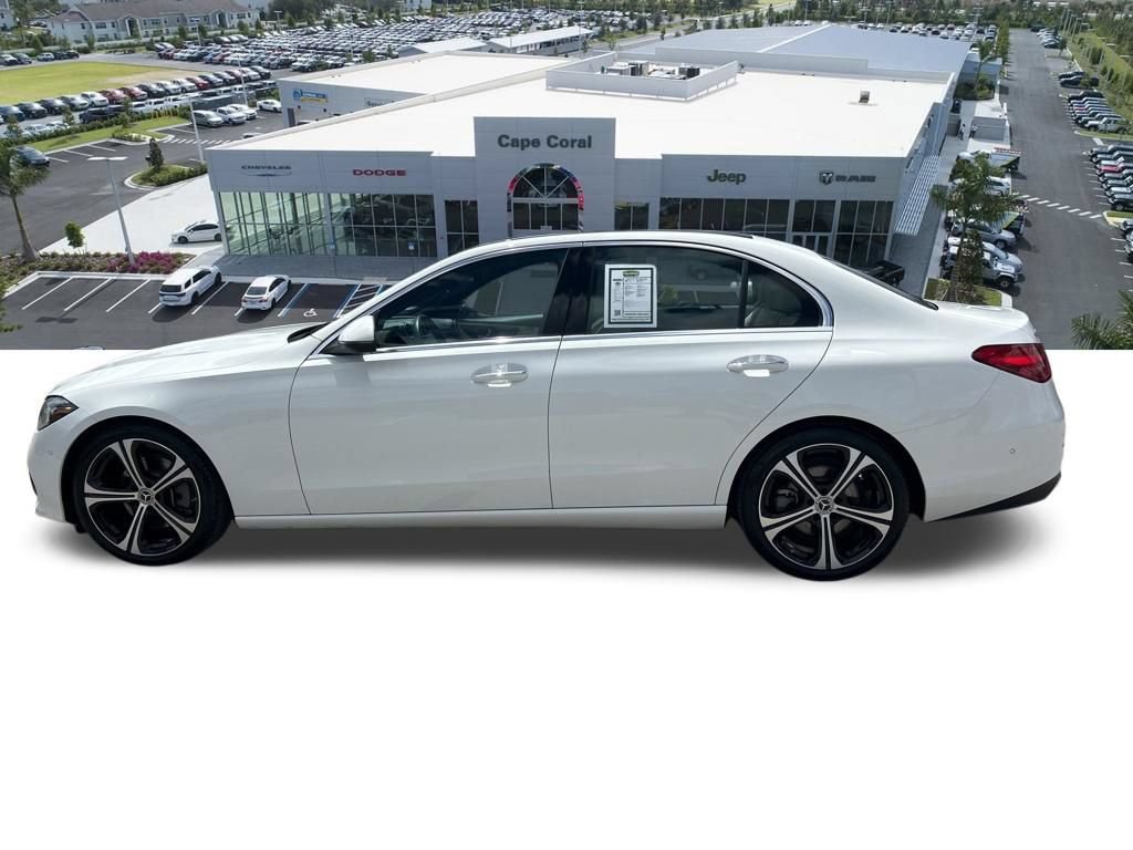 Used 2025 Mercedes-Benz C 300 Sedan image 7