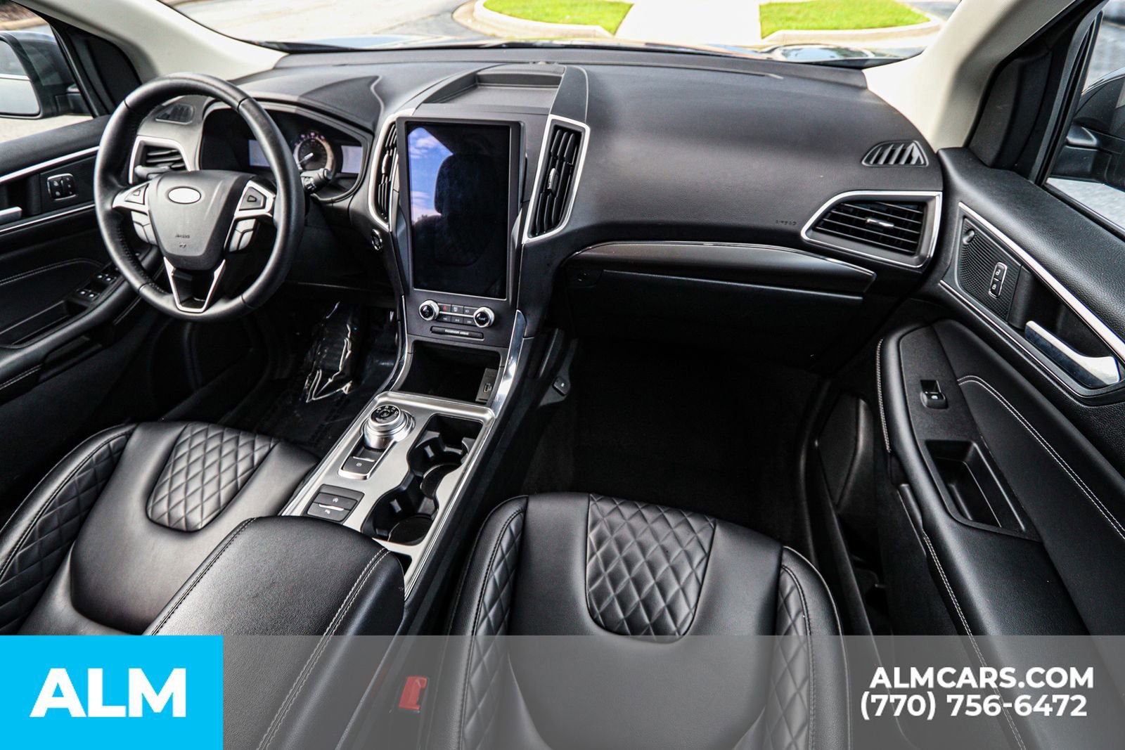 Used 2024 Ford Edge Titanium image 29