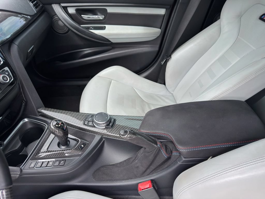 Used 2016 BMW M3 RWD image 53