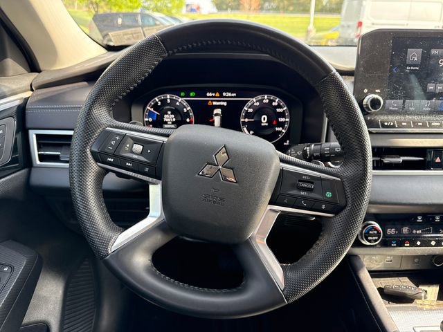 Used 2023 Mitsubishi Outlander SEL 40th Anniversary AWD/4WD image 20