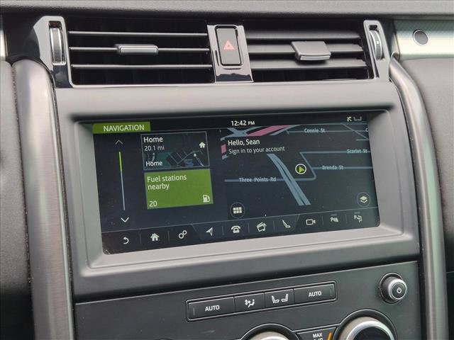 Used 2020 Land Rover Discovery Landmark AWD/4WD image 12