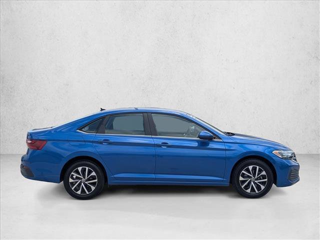 Used 2024 Volkswagen Jetta S FWD image 4