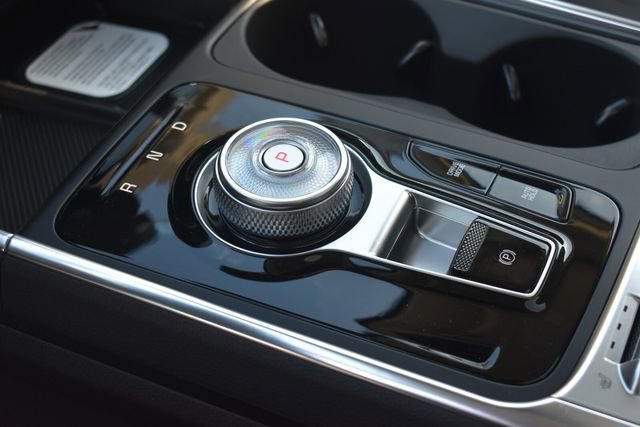 New 2026 Kia Carnival SX FWD image 27