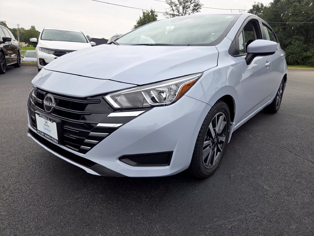 Used 2024 Nissan Versa SV w/ Trunk Package FWD image 3