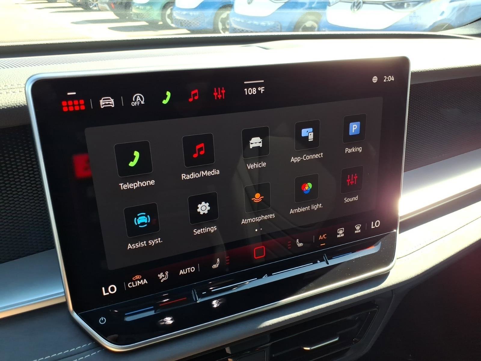 New 2026 Volkswagen Tiguan SE R-Line FWD image 16