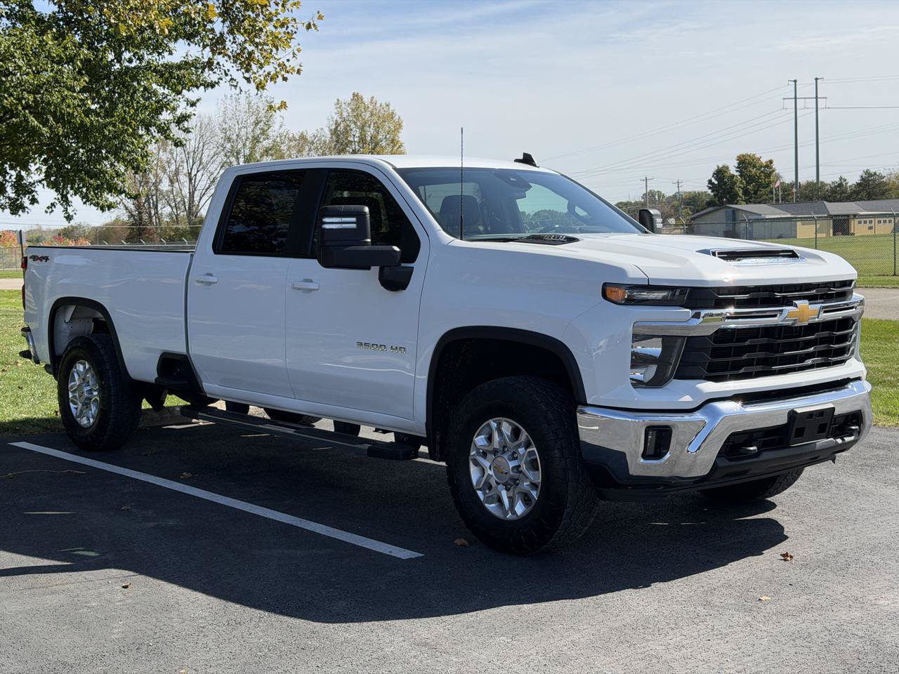 Used 2024 Chevrolet Silverado 3500 LT w/ Convenience Package AWD/4WD image 8