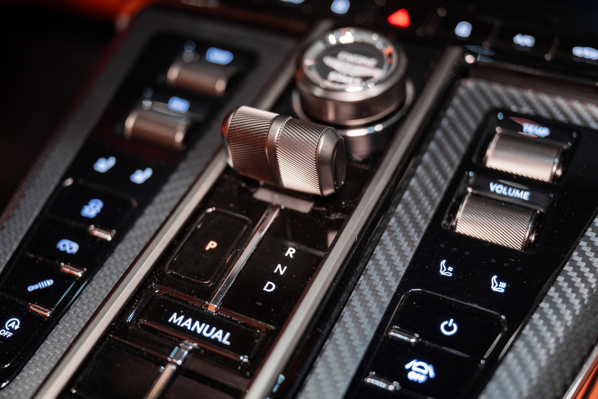 New 2026 Aston Martin V8 Vantage Roadster image 29