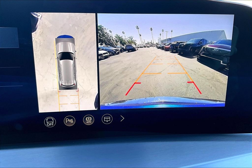 New 2026 Cadillac Vistiq Sport image 27