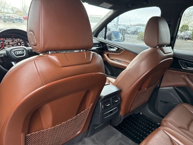 Used 2017 Audi Q7 3.0T Premium Plus w/ Premium Plus Package image 24