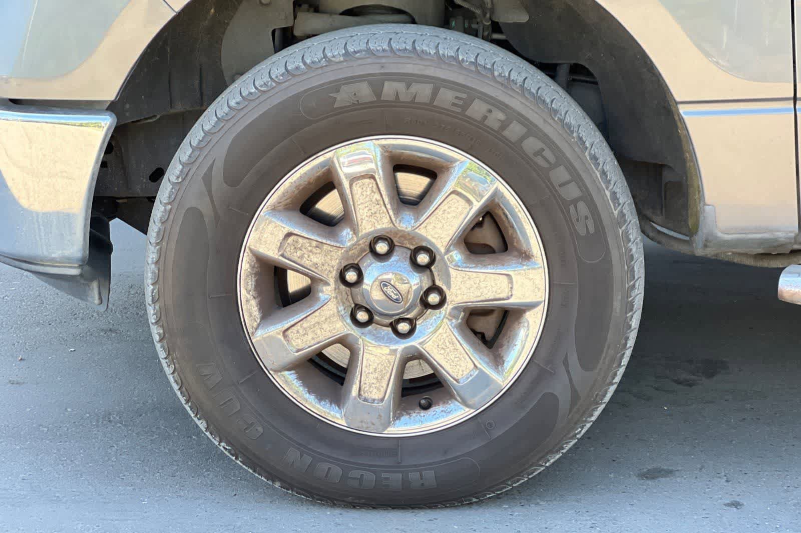 Used 2014 Ford F150 XLT w/ Equipment Group 302A Luxury image 12