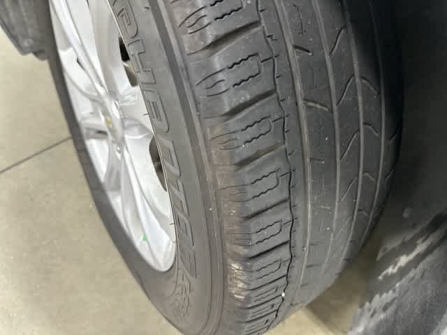 Used 2020 Chevrolet Equinox LT FWD image 29