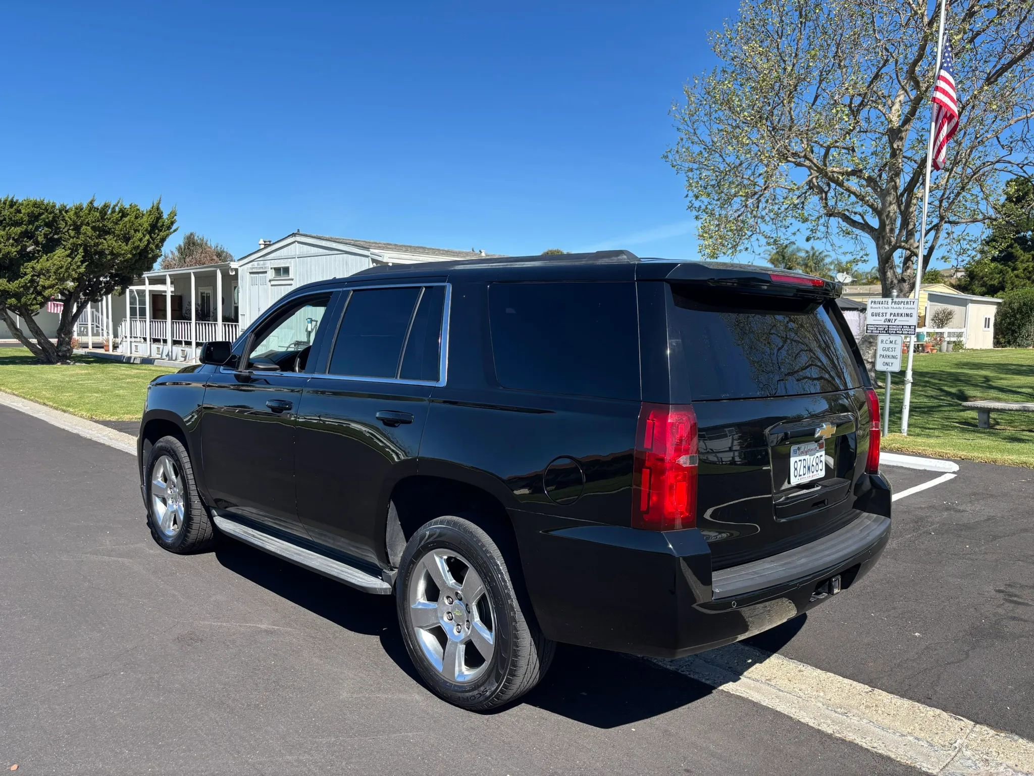 Used 2015 Chevrolet Tahoe LT RWD image 12