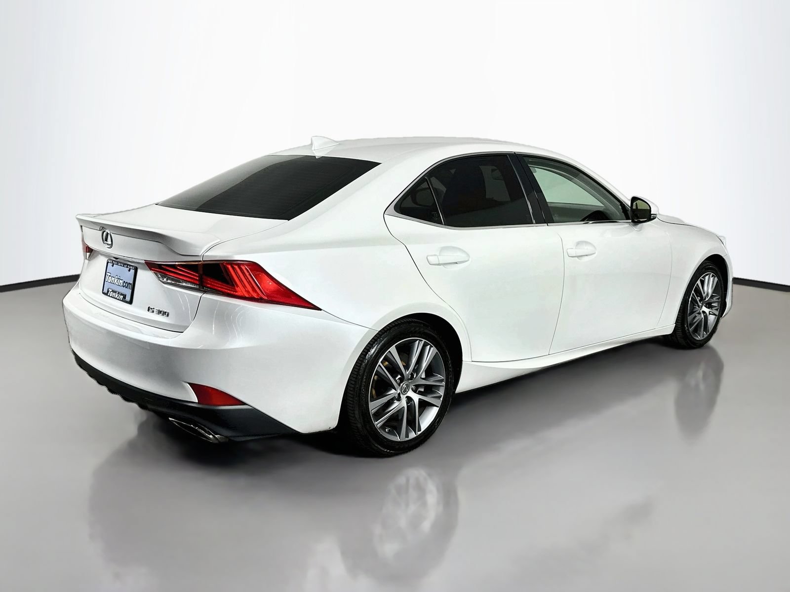 Used 2019 Lexus IS 300 w/ Accessory Package 2 RWD image 7