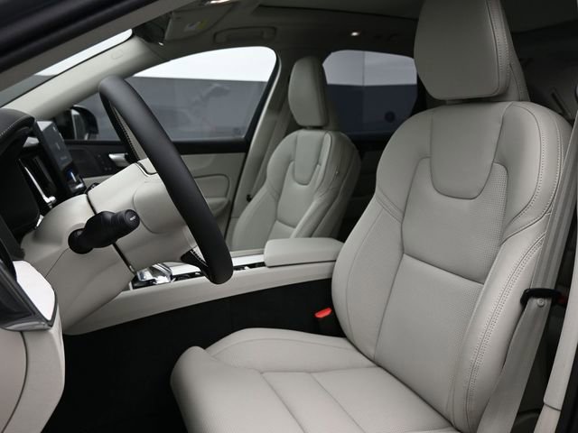 New 2026 Volvo XC60 B5 Ultra w/ Protection Package Premier image 10