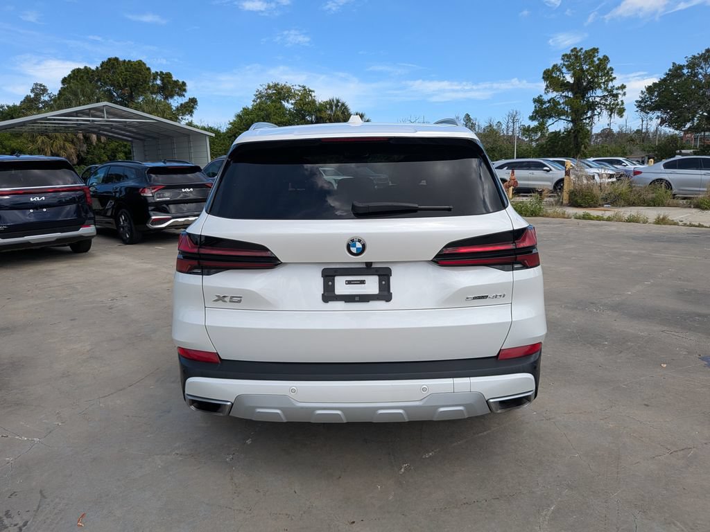 Used 2024 BMW X5 sDrive40i w/ Premium Package RWD image 7