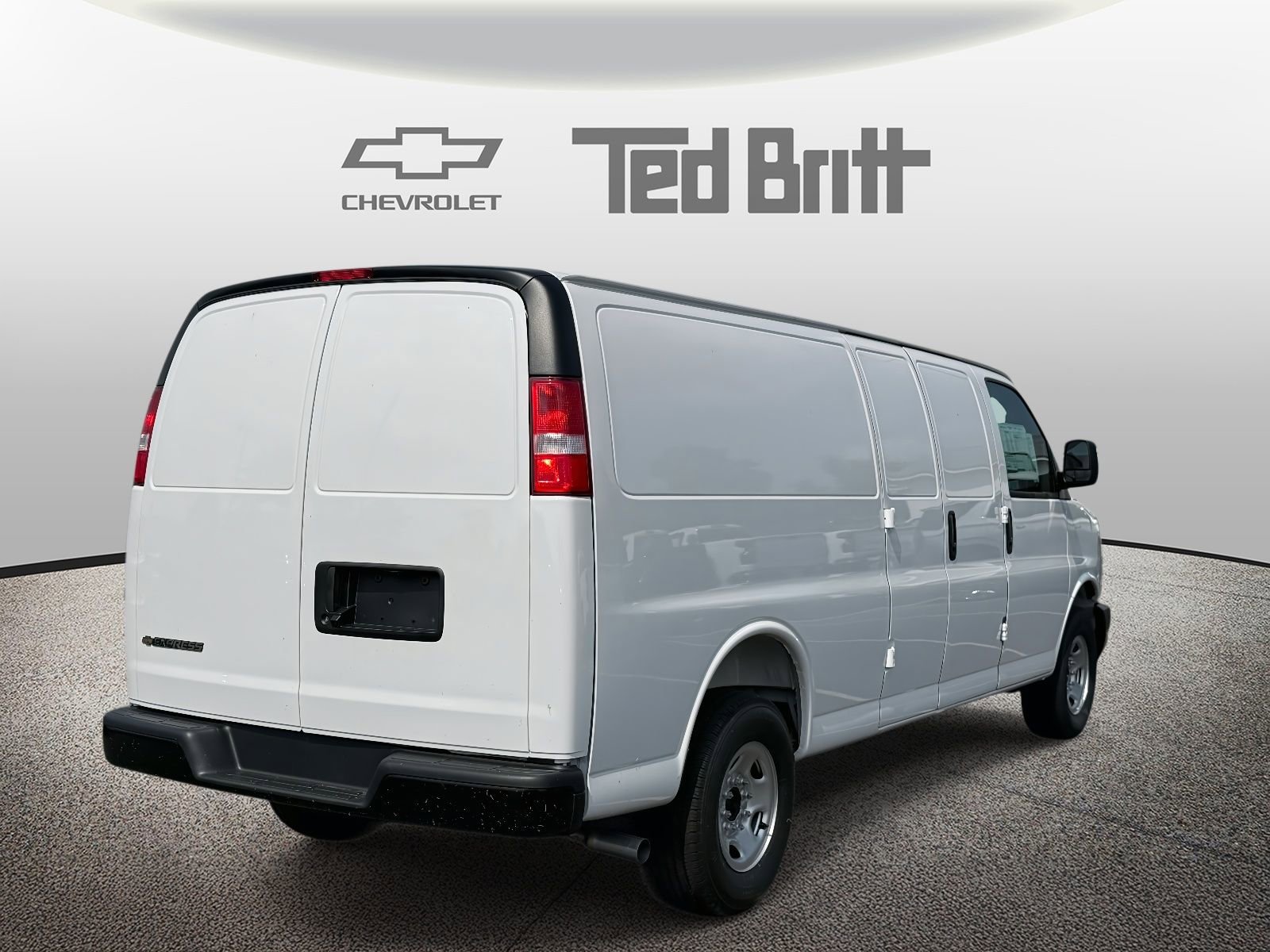 New 2025 Chevrolet Express 3500 Extended RWD image 4