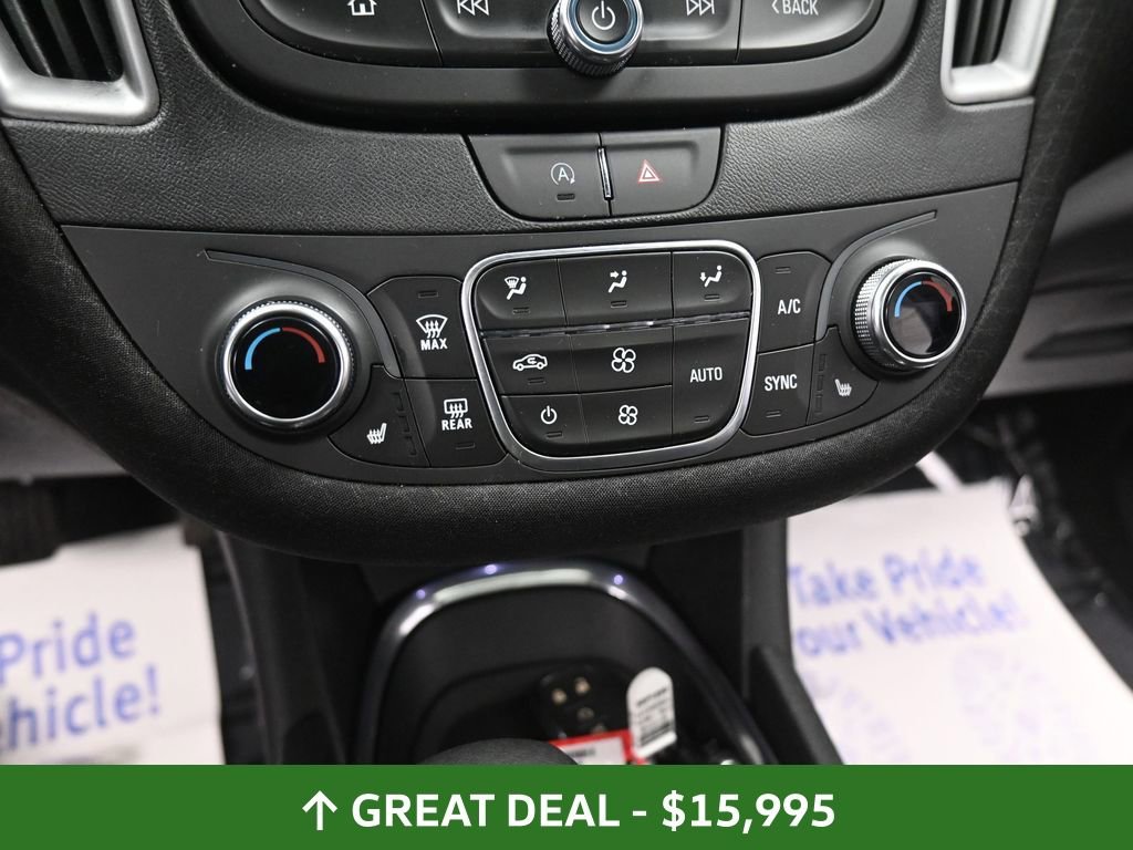 Used 2024 Chevrolet Malibu LT image 40