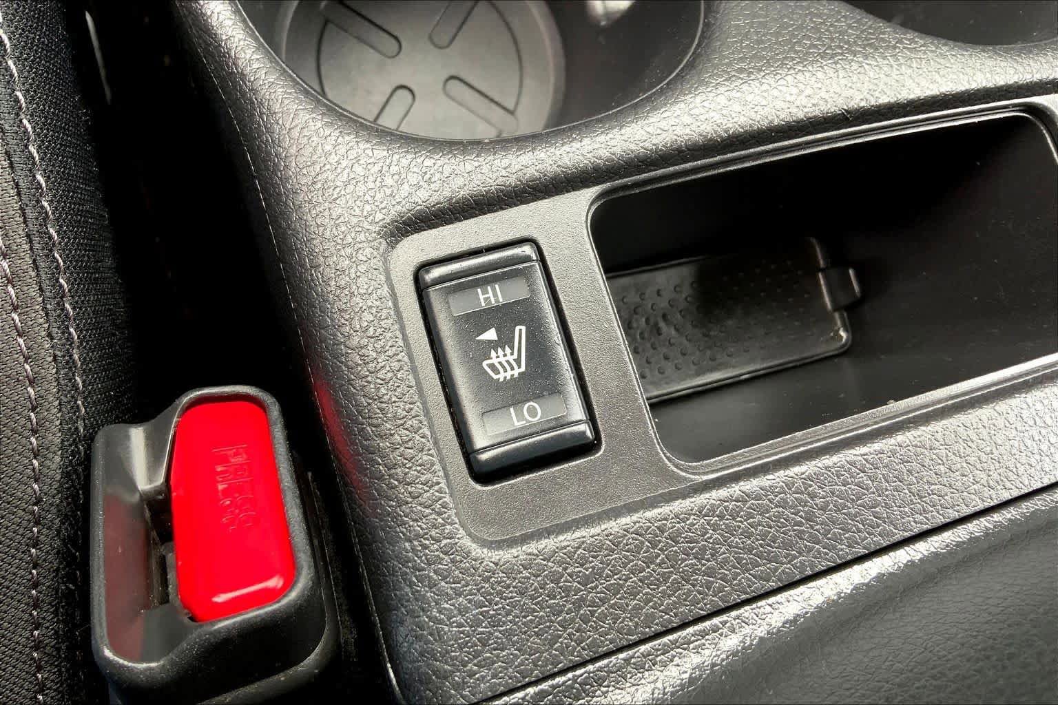 Used 2019 Nissan Rogue SV w/ Premium Package image 31