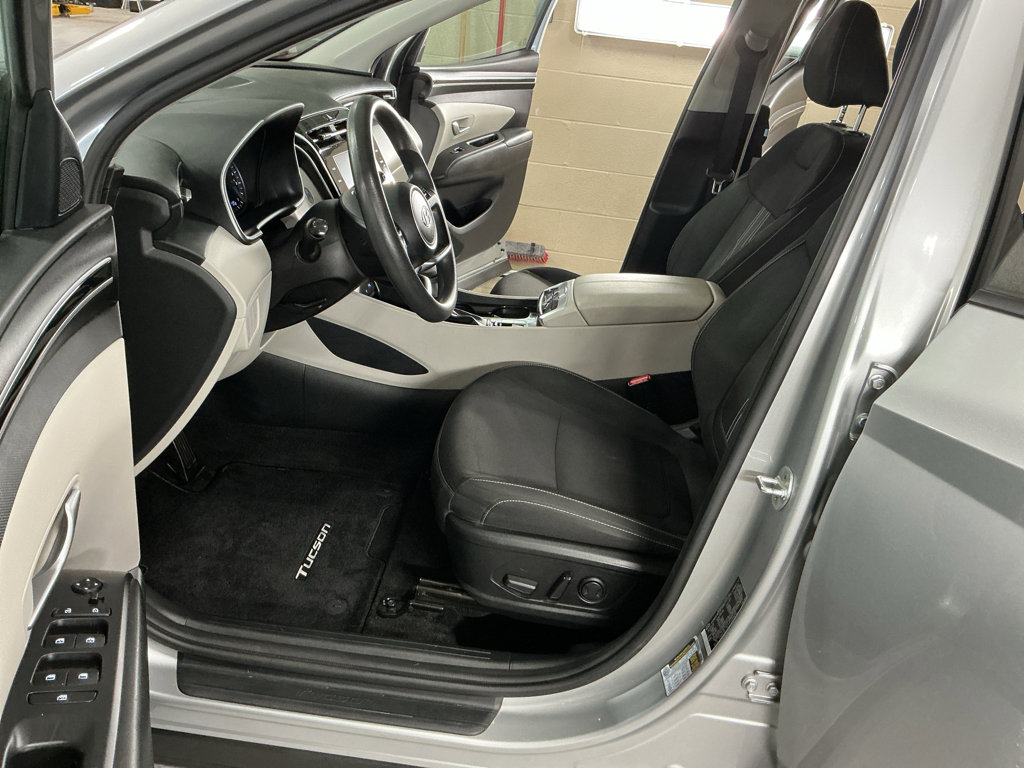 Certified 2023 Hyundai Tucson SEL AWD/4WD image 11