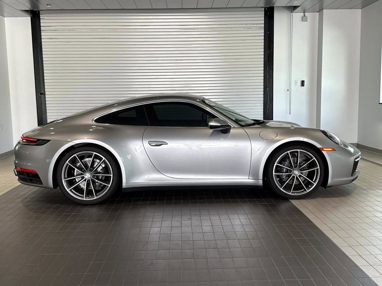 Certified 2024 Porsche 911 Carrera image 23