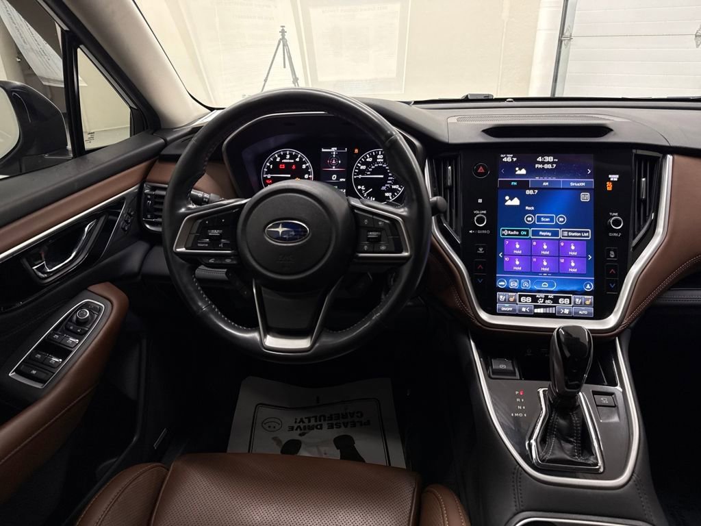 Used 2021 Subaru Outback Touring w/ Popular Package #2 image 14