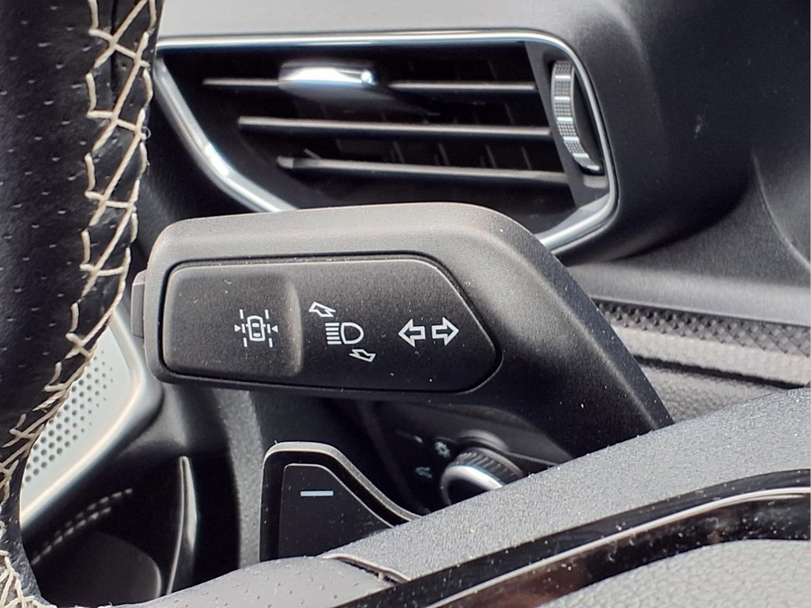 Used 2024 Ford Explorer ST w/ Equipment Group 401A AWD/4WD image 19