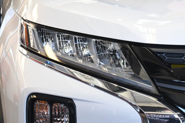New 2026 Mitsubishi Outlander Sport LE AWD/4WD image 5