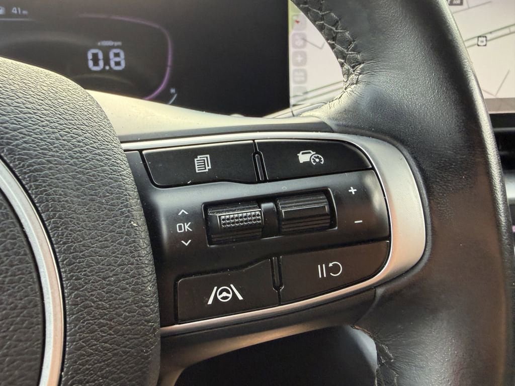 Certified 2024 Kia Sportage EX FWD image 28