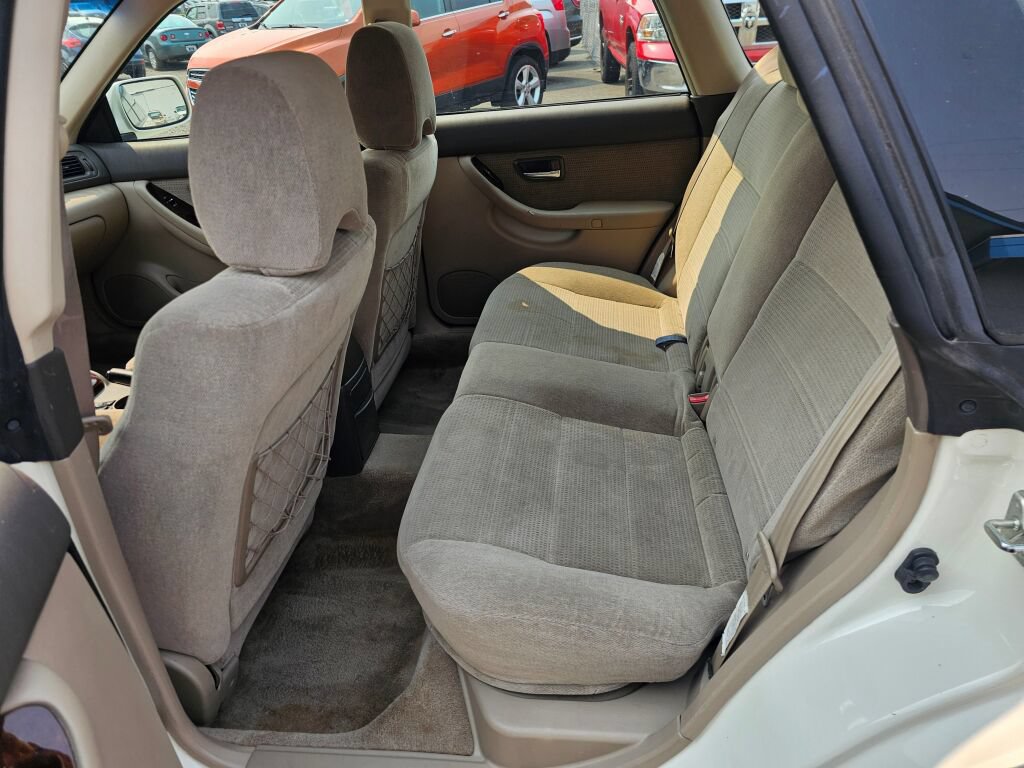 Used 2004 Subaru Outback H6 35th Anniversary Edition AWD/4WD image 16
