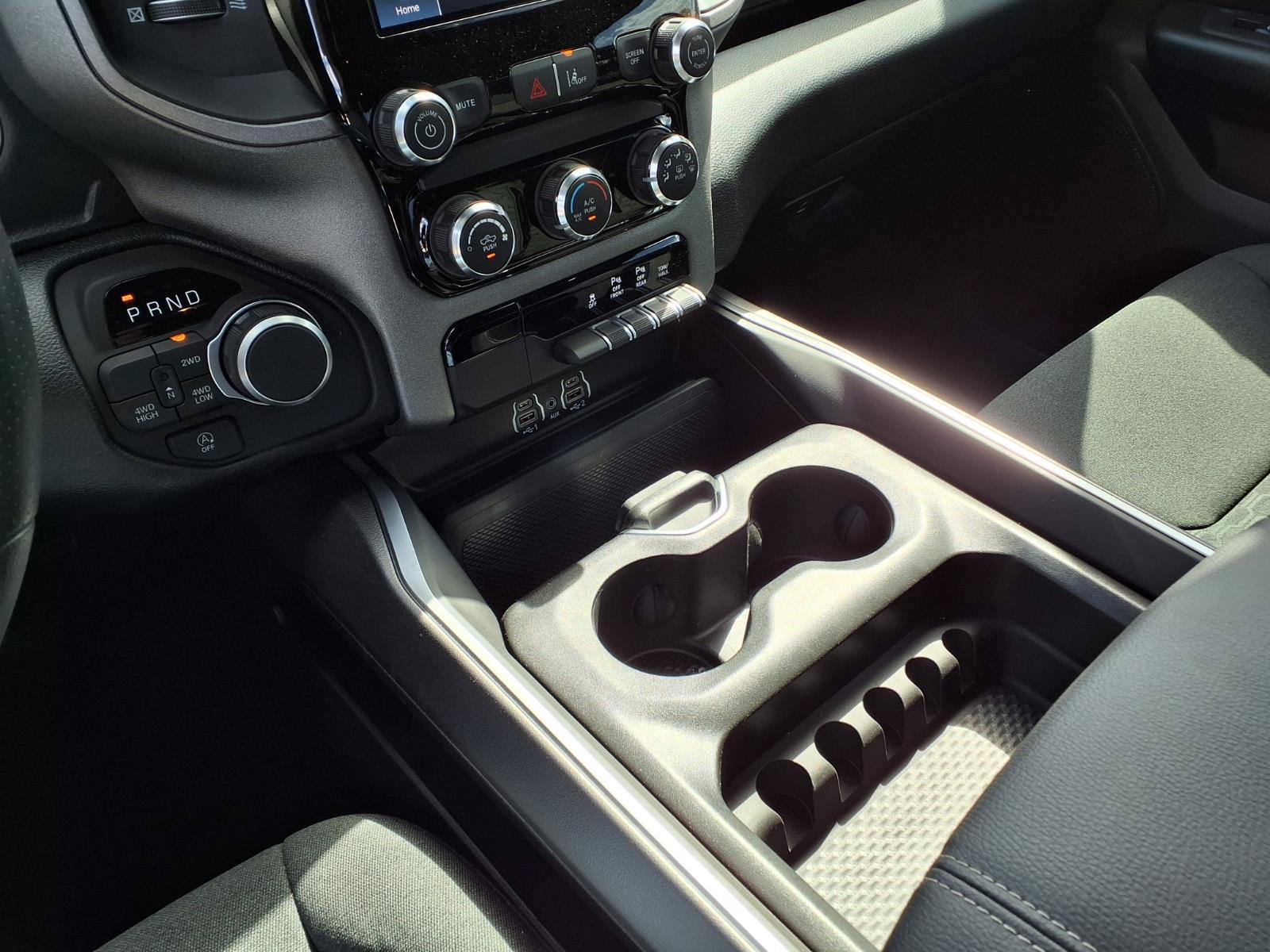 New 2027 RAM 1500 Express AWD/4WD image 20